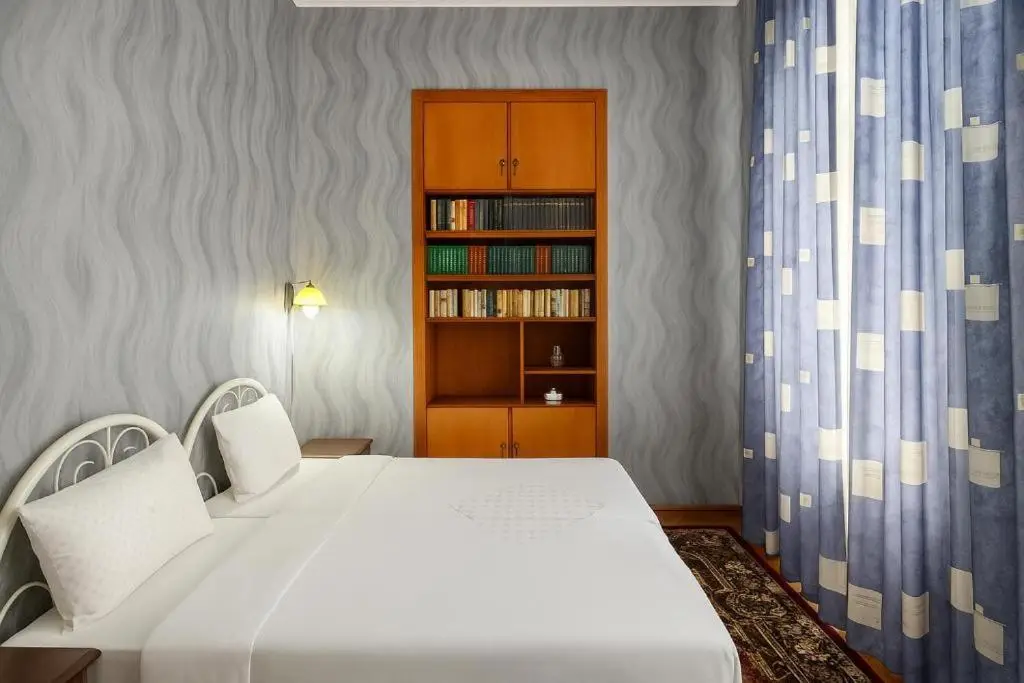 Maiden Tower Apartment