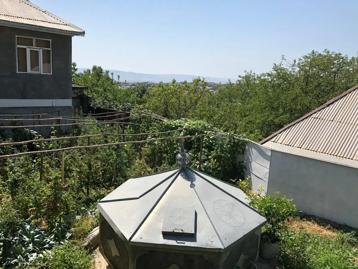 Shaki Host House
