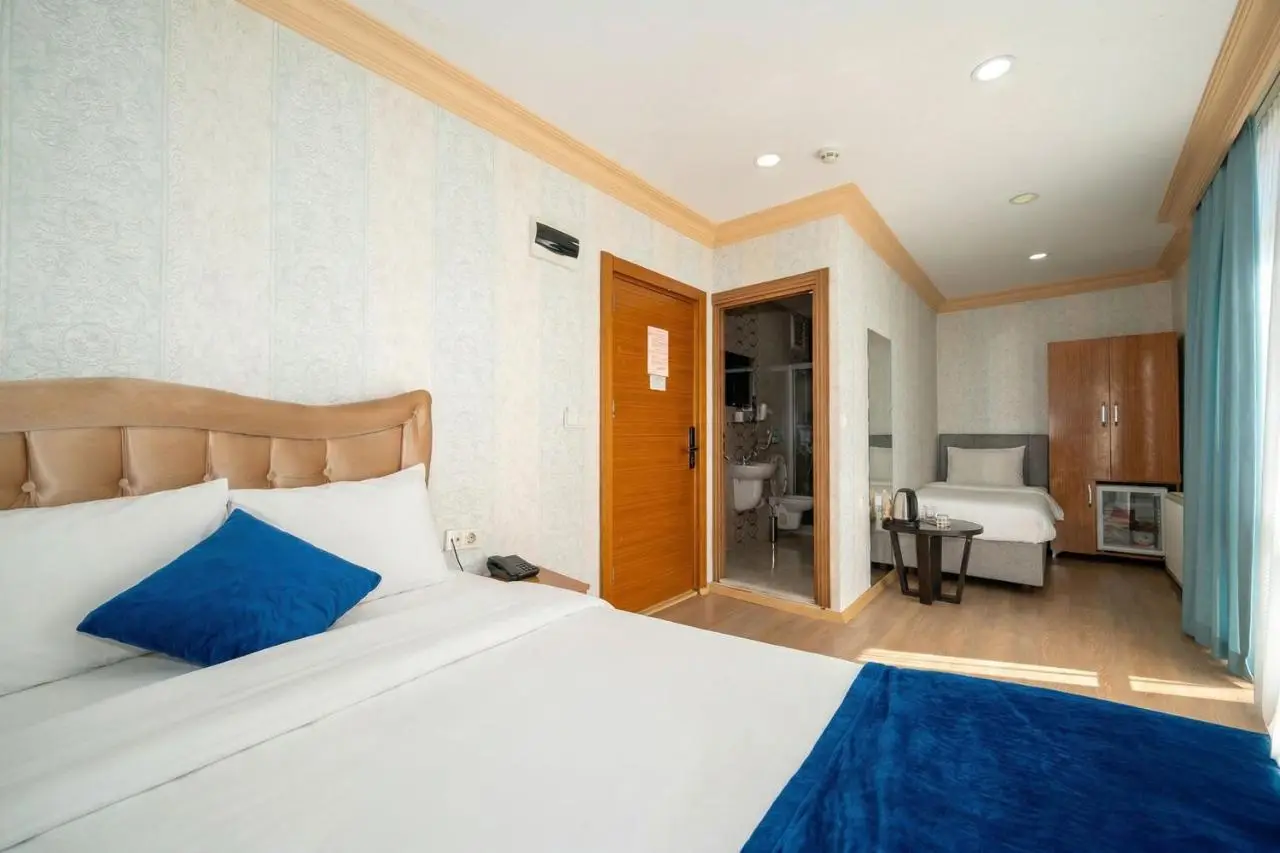 Maxwell Hotel