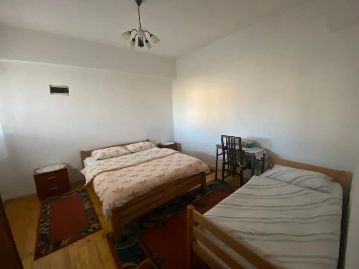Lav Apartments