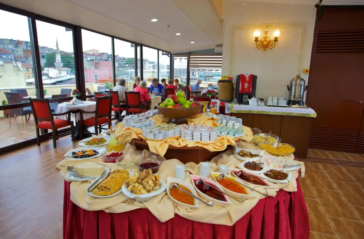 Amber Hotel & Spa