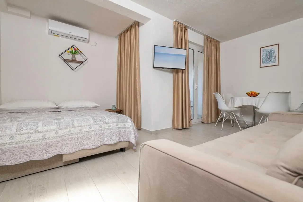 Apartments Sentic