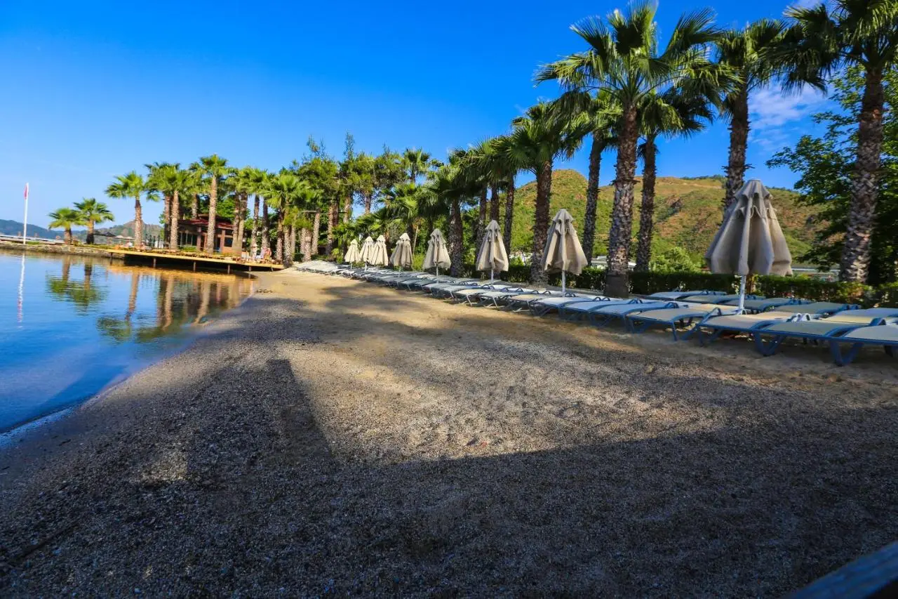 Fortezza Beach Resort