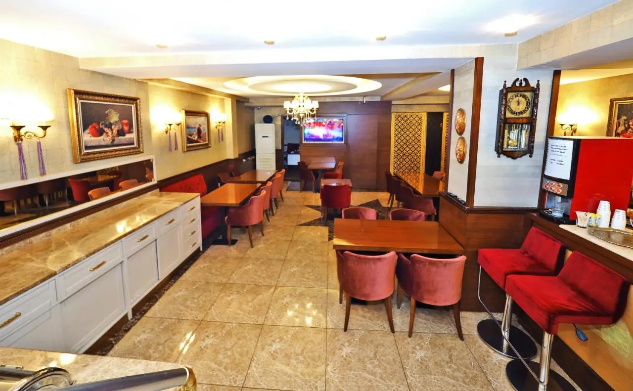 Elysion Hotel