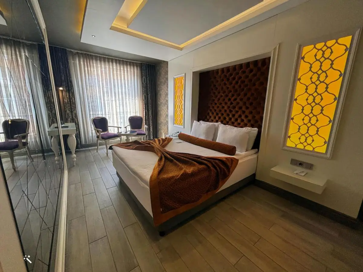 Hotel Zade