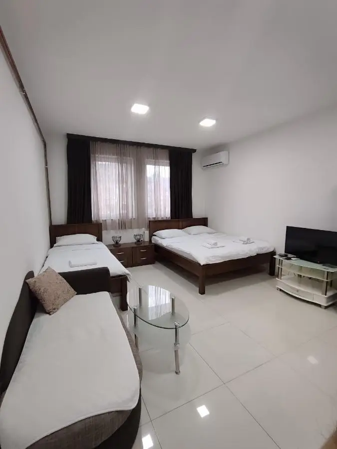 Apartments S&S
