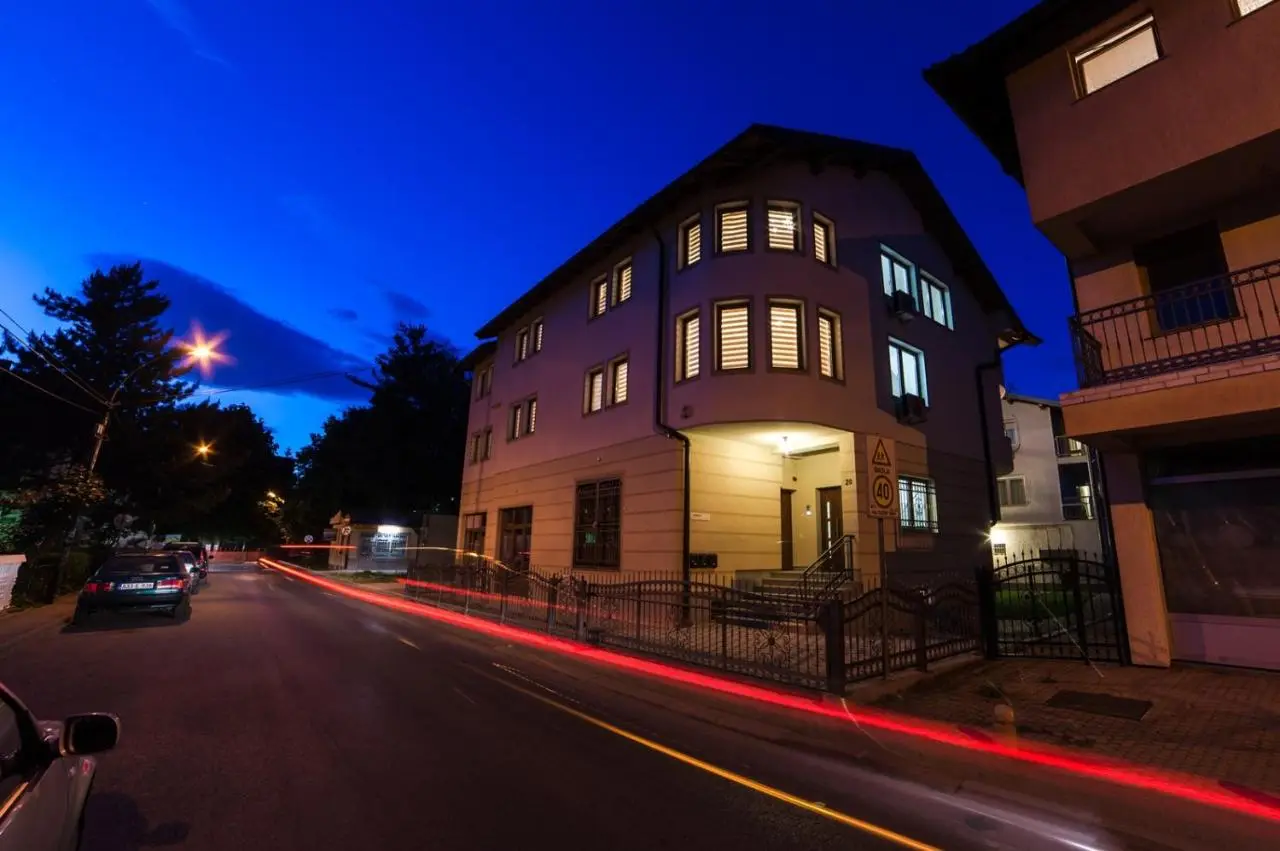 Grand Apartments