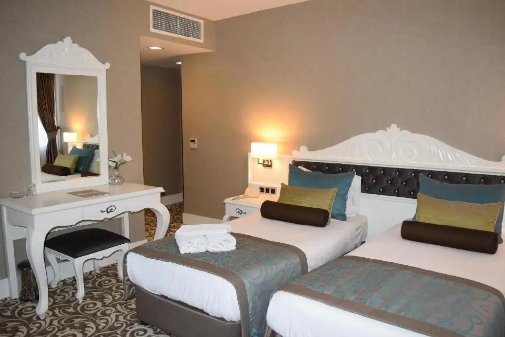 Taksim Line Hotel