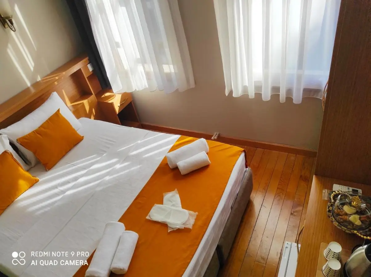 Lebon Hotel-Special Class