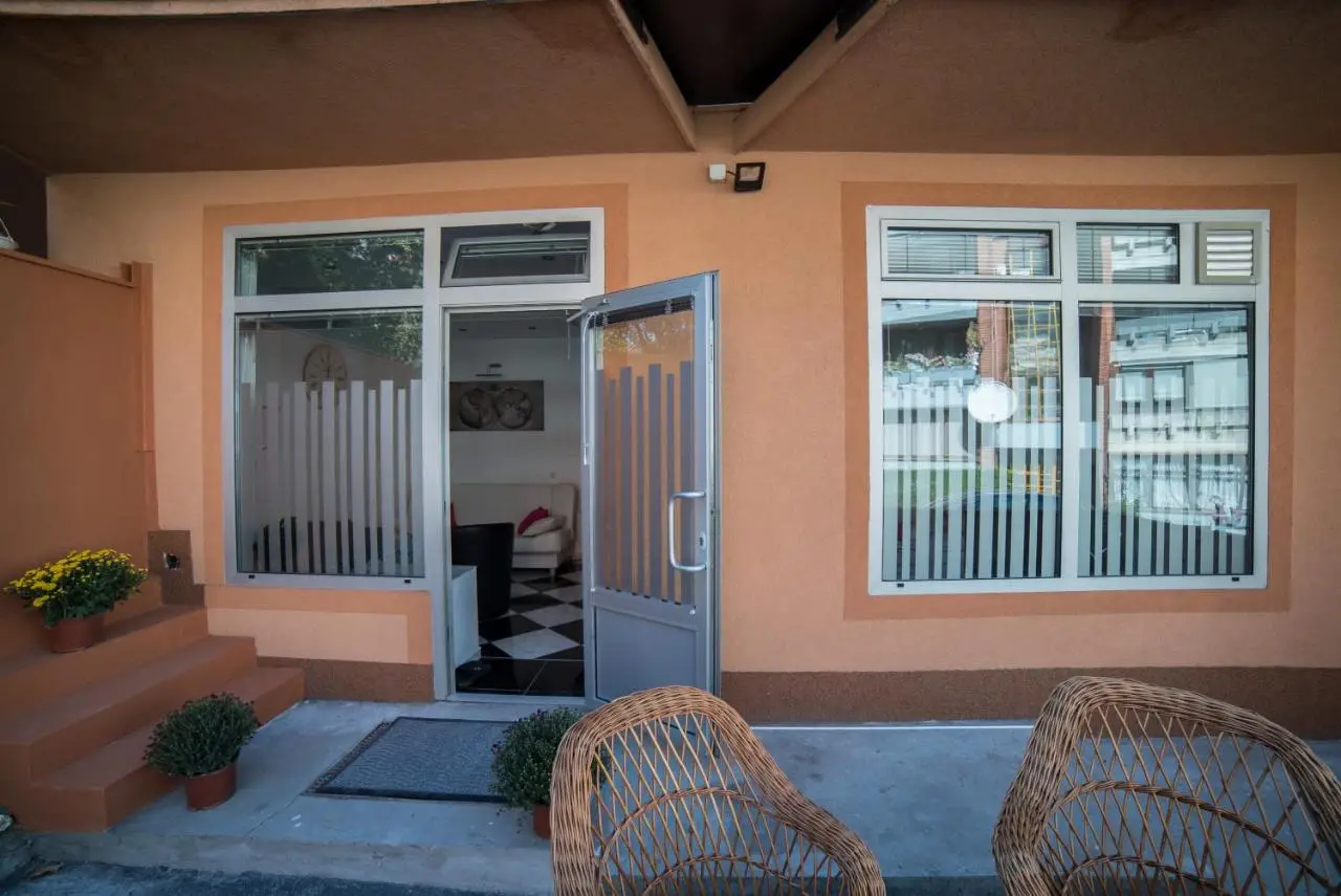 Apartman Hitno