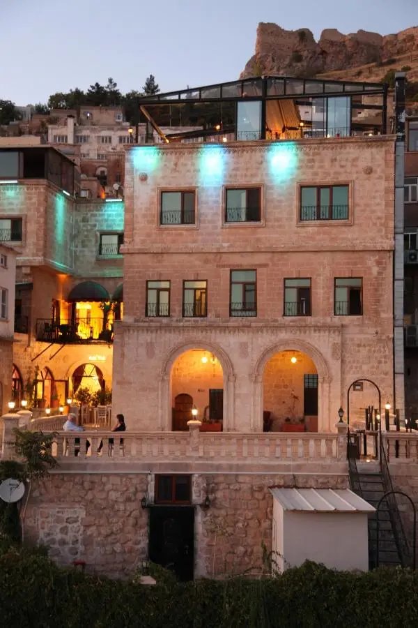 Tuğhan Hotel