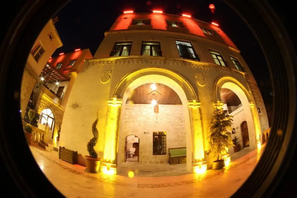 Tuğhan Hotel
