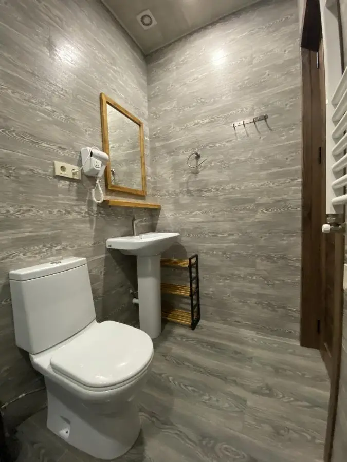 TwinSide Chalet Bakuriani