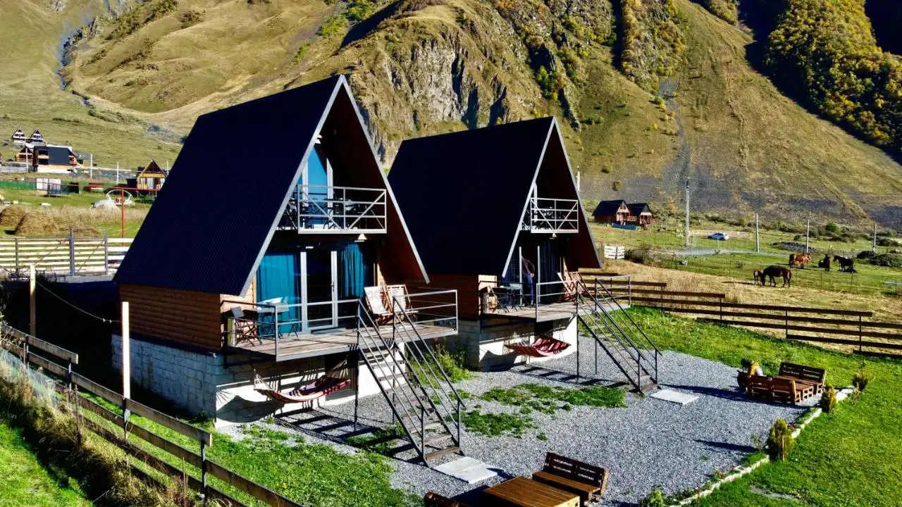 Kazbegi Harmony Cottages