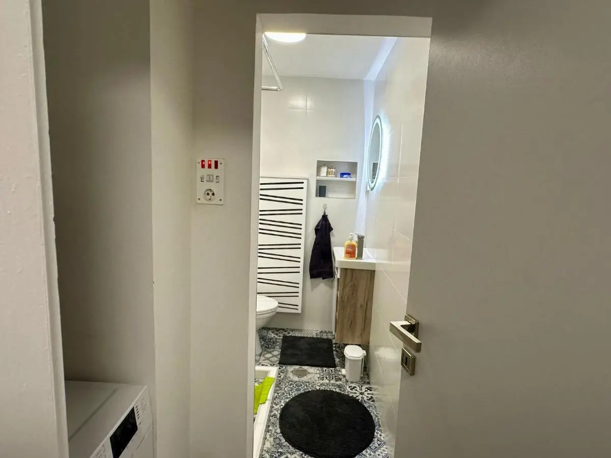 Apartment Mercury
