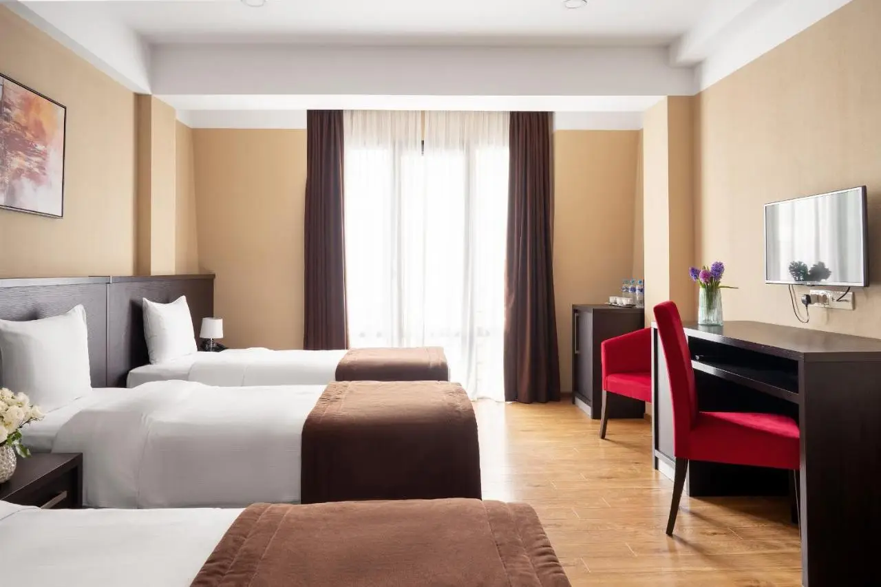 Sephia Hotel