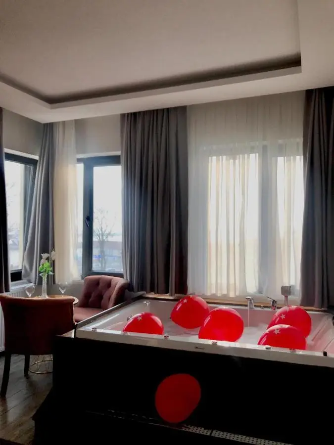 Newalla Hotel Old City