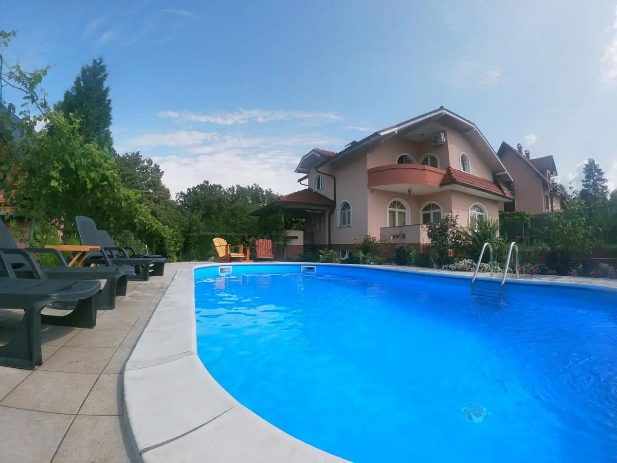 Villa Katarina with pool