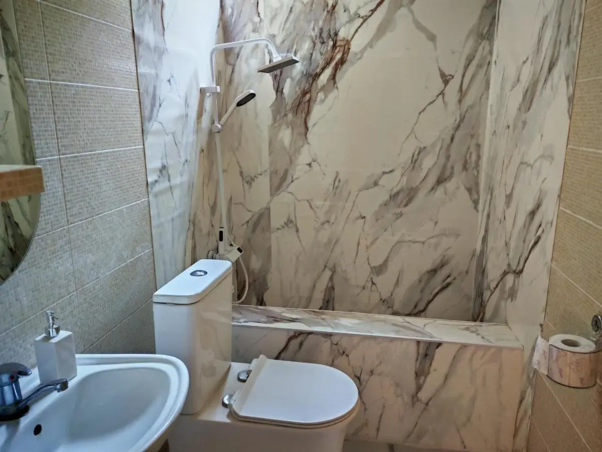 Abramichi Guest House