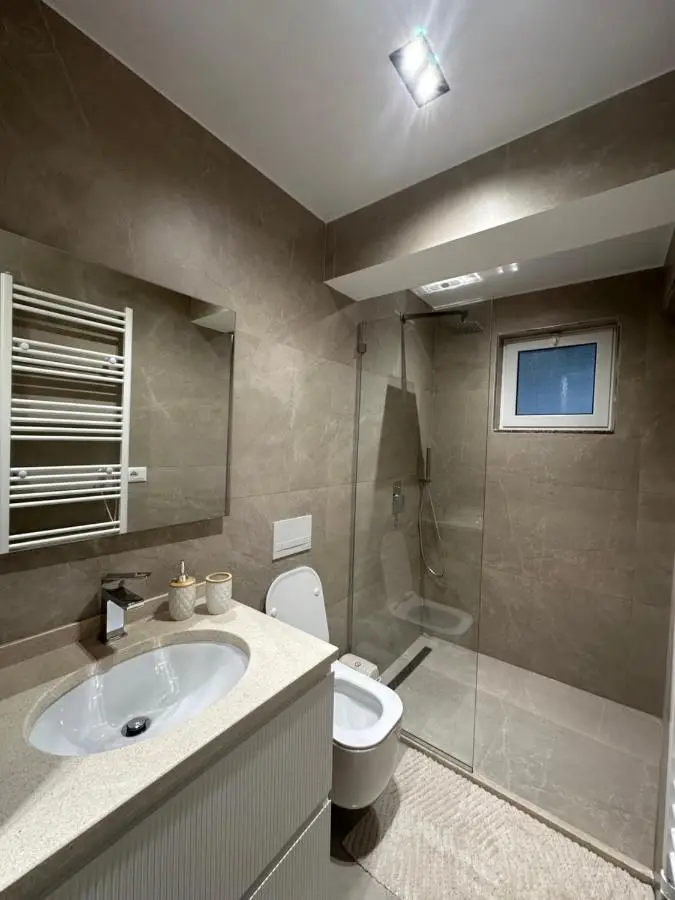 Glenis Luxury Apartment