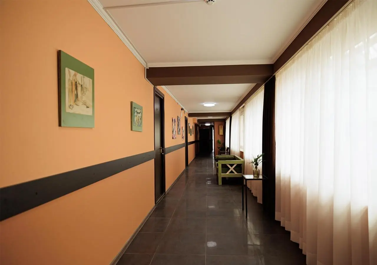 Hotel Tbilisi Central by Mgzavrebi