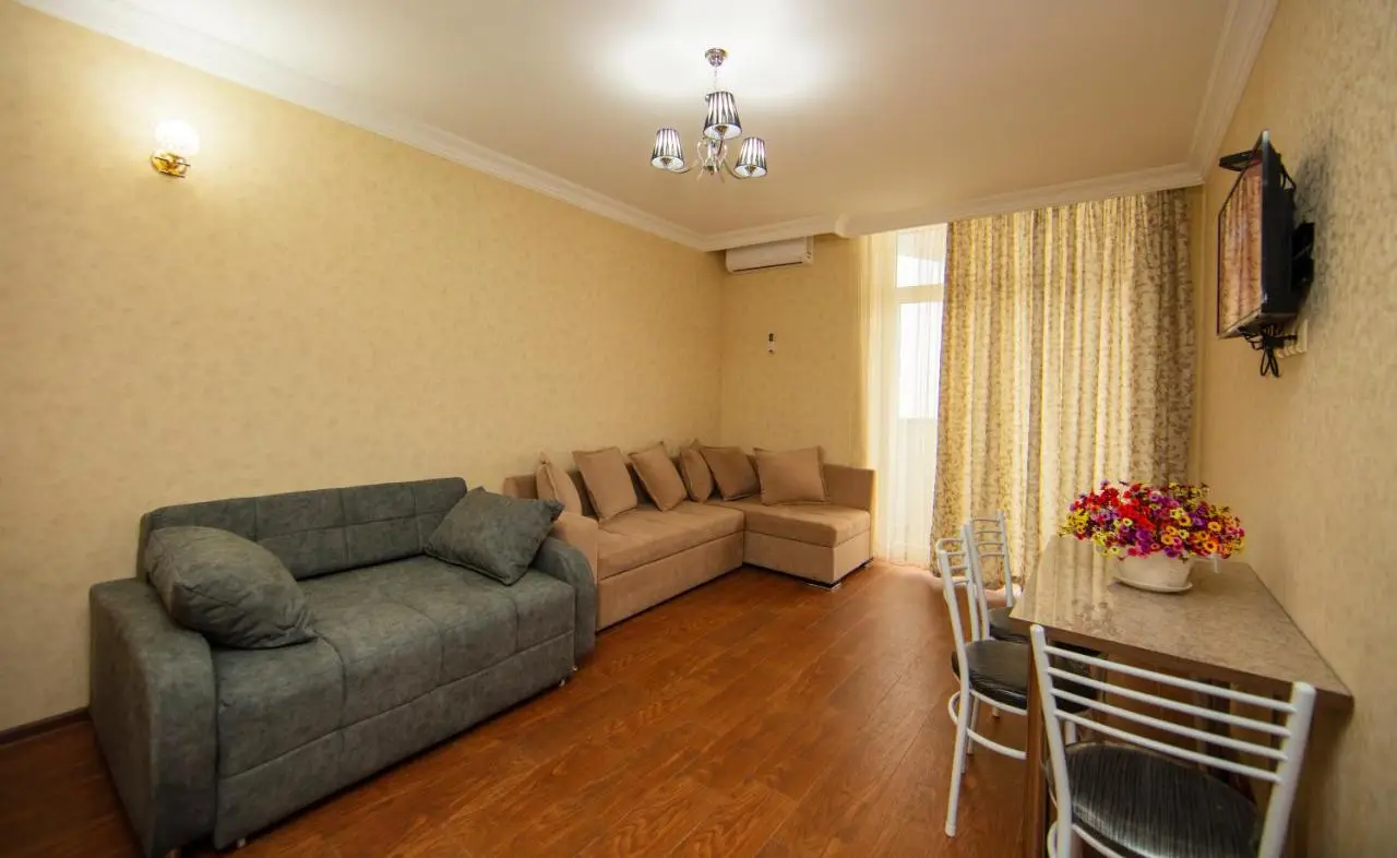 Sea Towers Suite