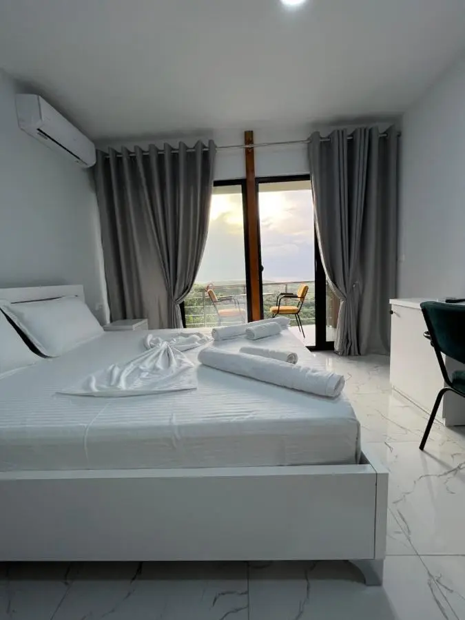 Restorant Hotel Xheni