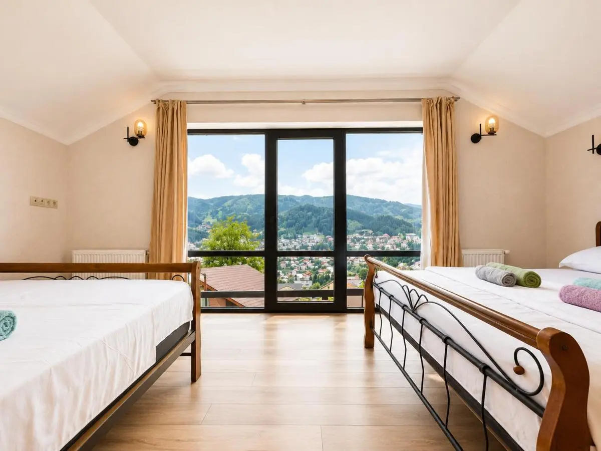 Crown Villa Bakuriani