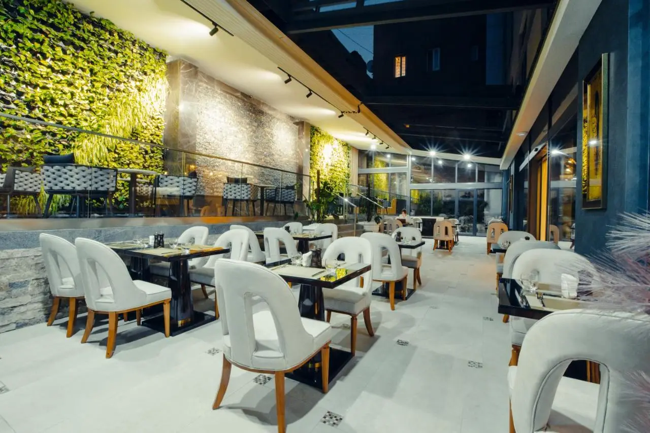 Marjan Plaza Hotel