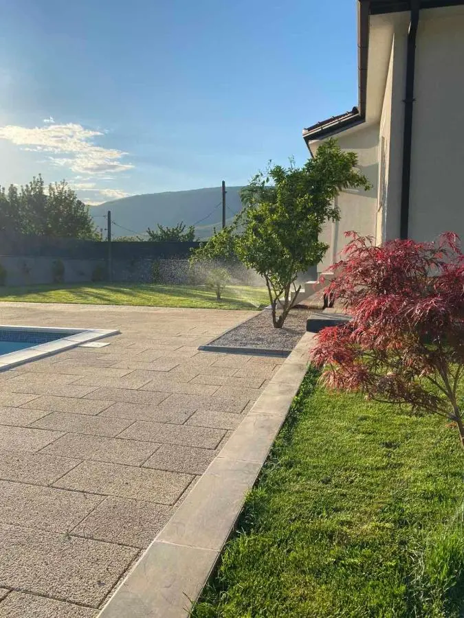House and pool BajNa
