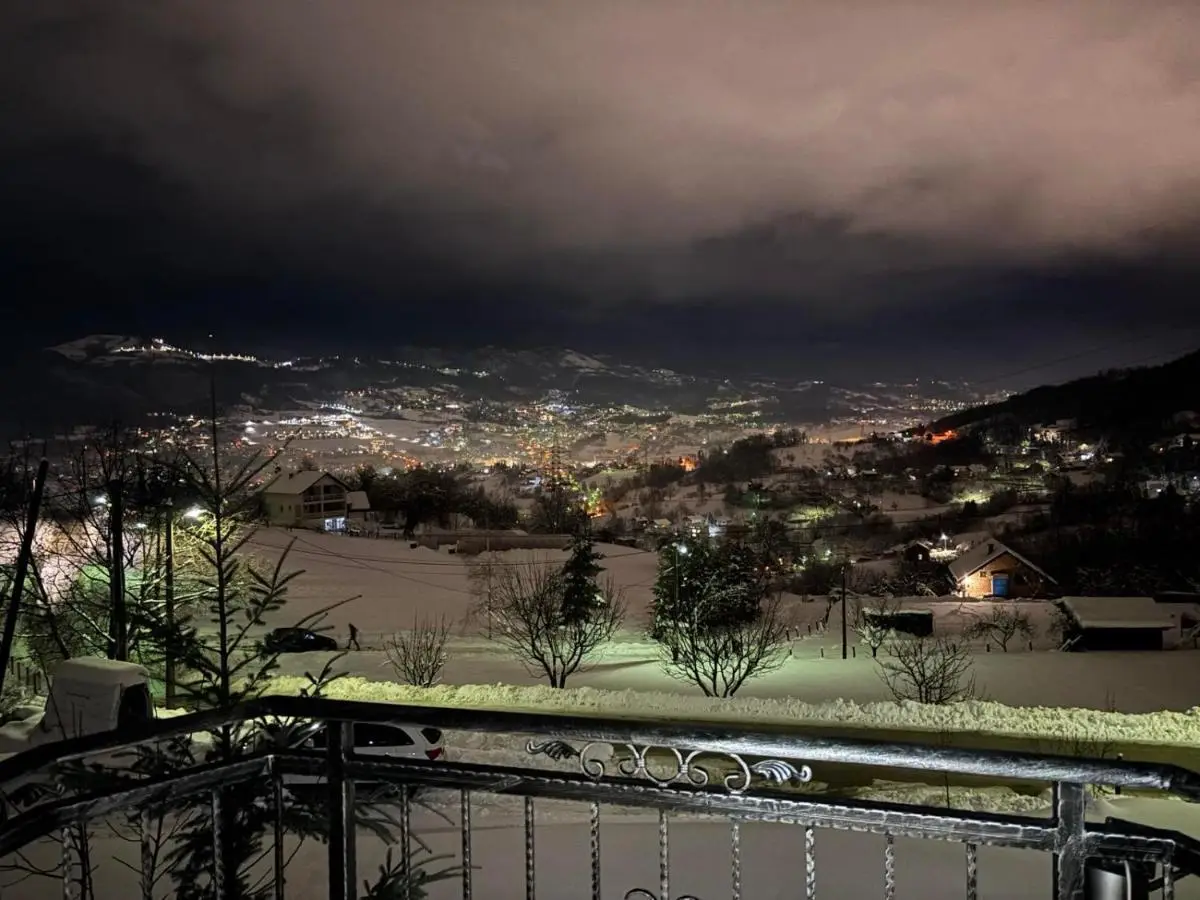 Holiday & Living House Near Sarajevo