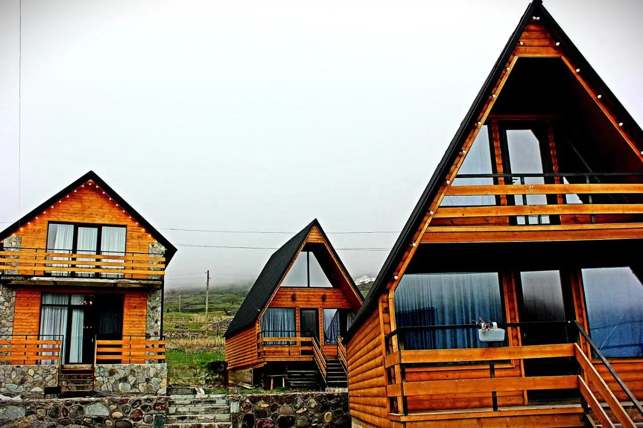 Kazbegi Folk Cottages