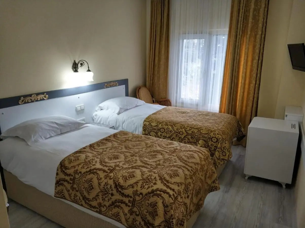 Hali Hotel