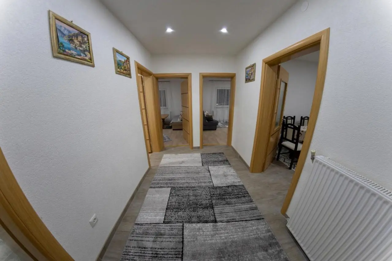 Apartments Aqua Resa