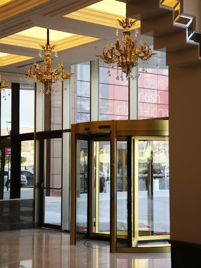 Morrian Hotel