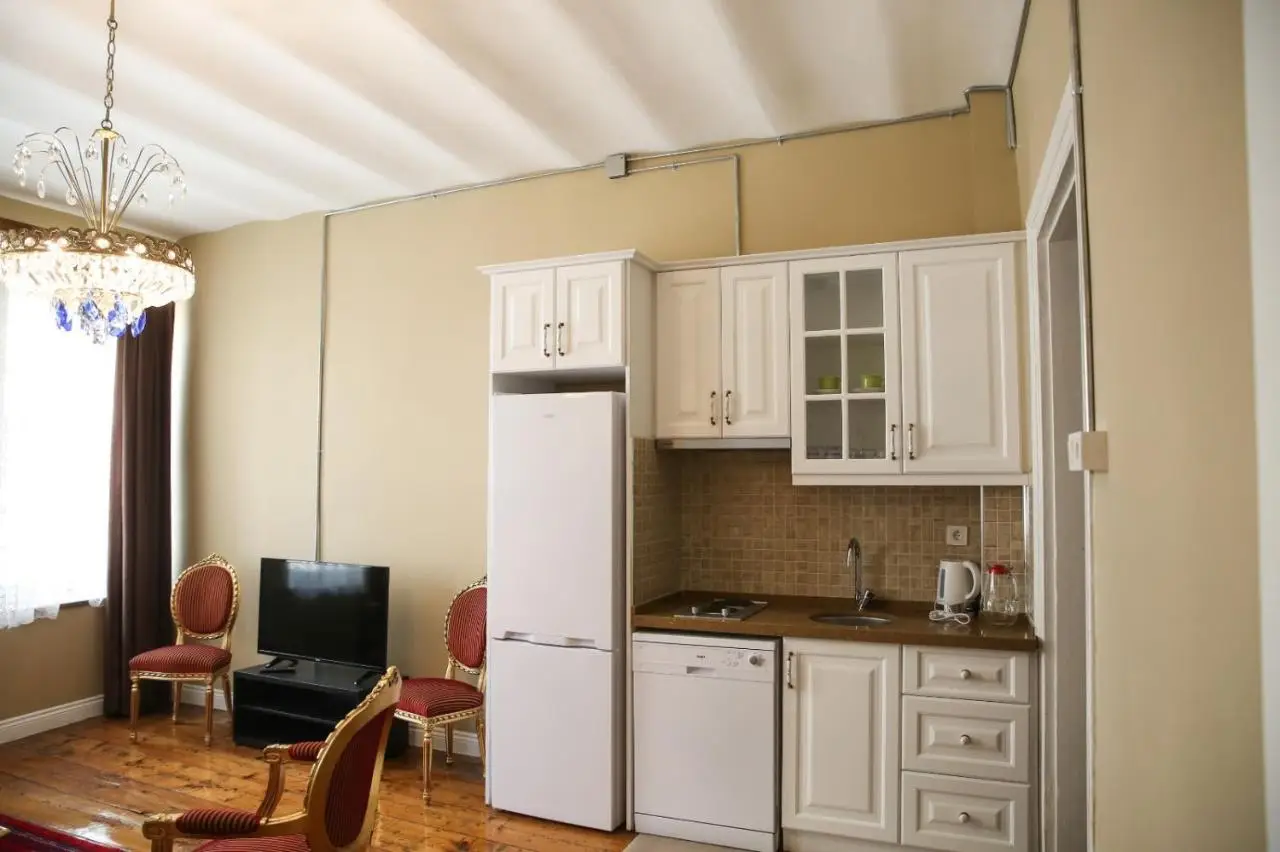 Agus Flats Galata