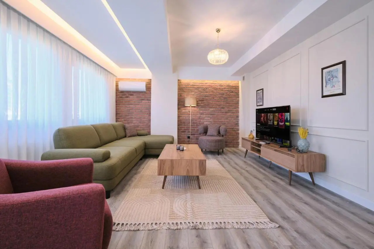 BSY's Stylish 1BR,2BR ,3BR Apartments in Brand New Building