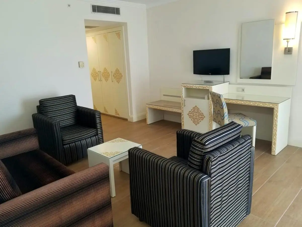 Crystal Admiral Aqua Collection - Ultimate All Inclusive