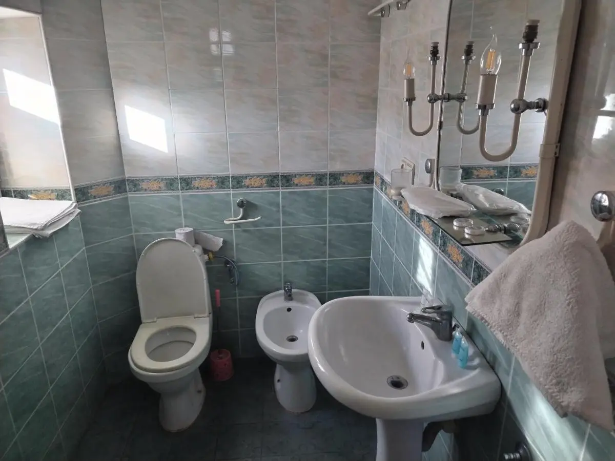3-bedroom apartment on Nizami street