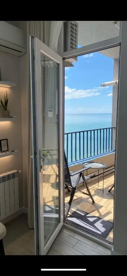 Horizon 1 Cozy Apartment with Sea View