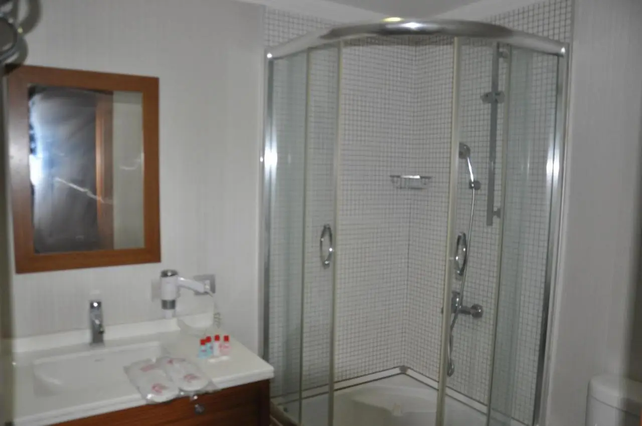 dragos island hotel