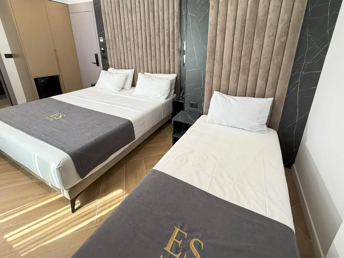 ES Hotel
