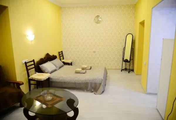 Guest House Happy Holidays