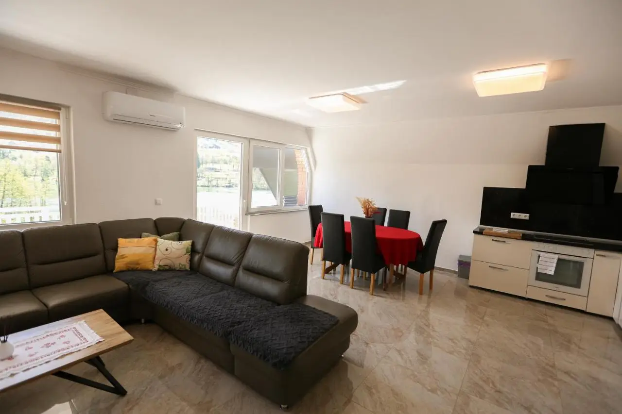 Apartment Baki