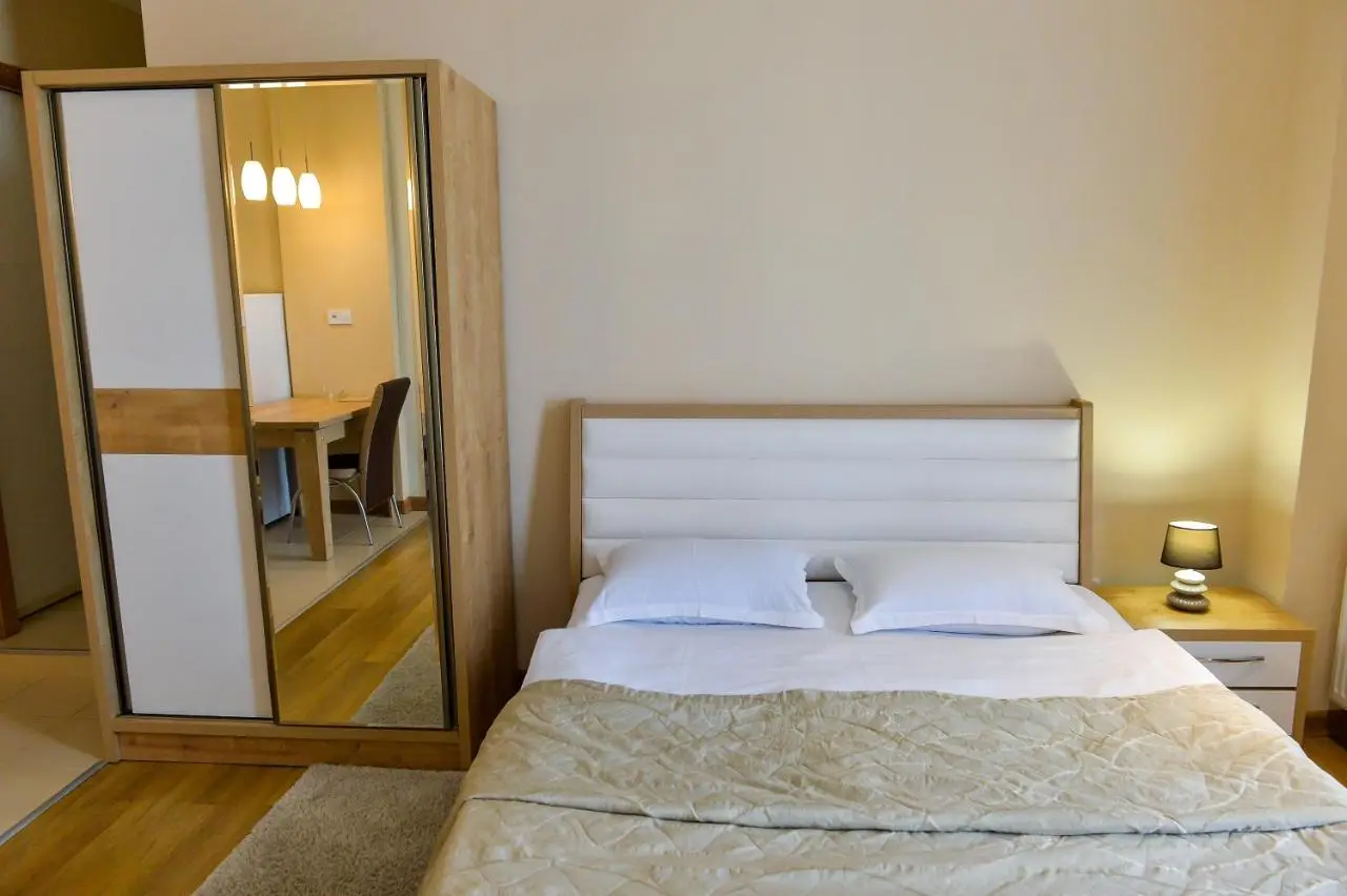 Happy Stay Hotel