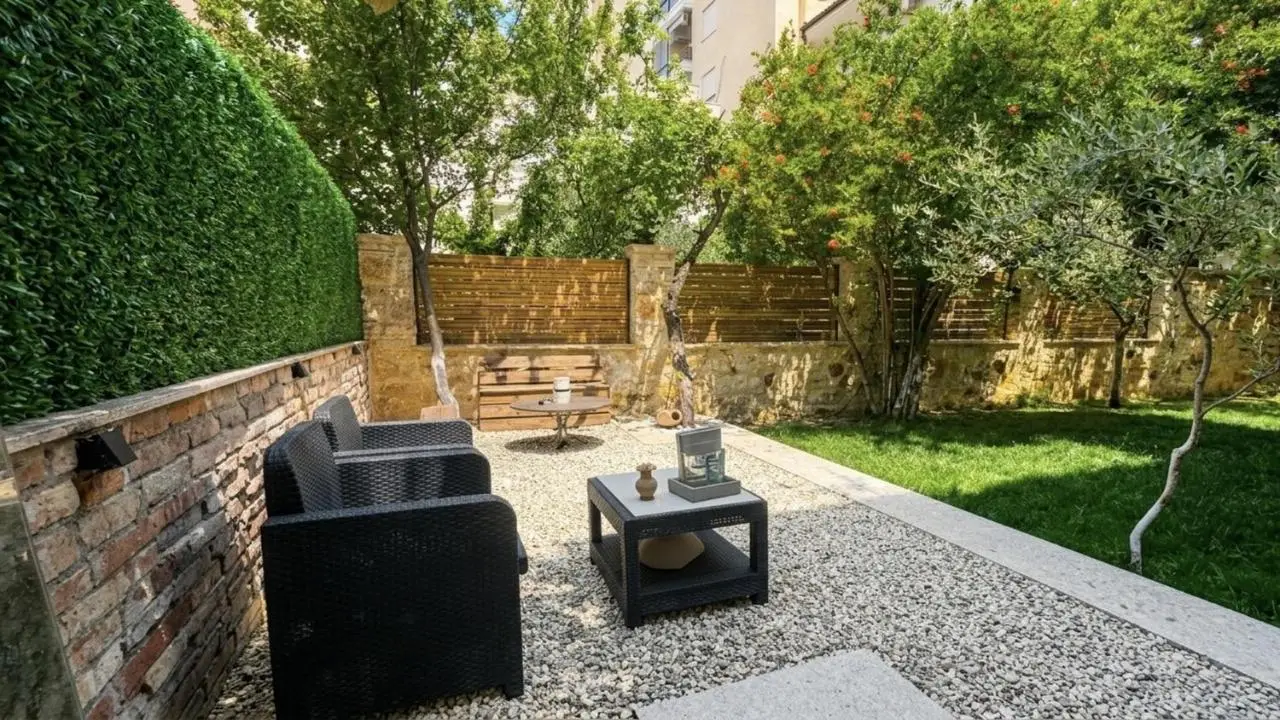 Green Villa 2