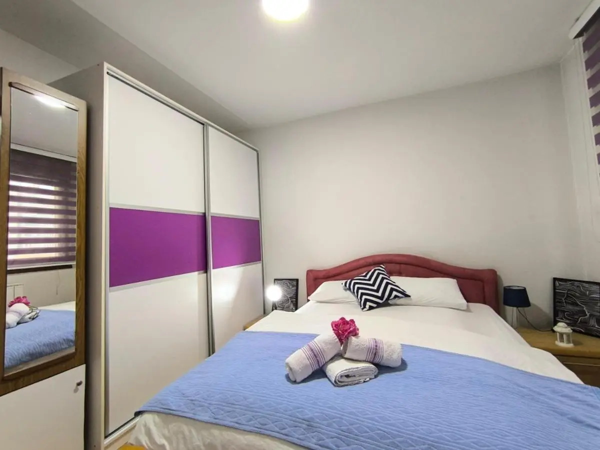 Chengic Villa Comfort - Modern 2-Bedroom Retreat