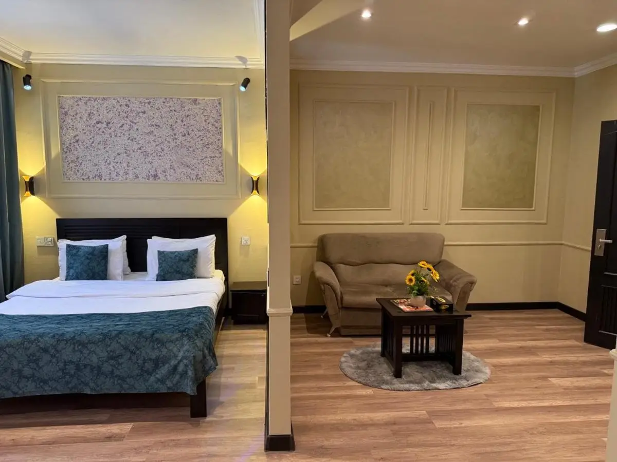 Hazz Central Hotel
