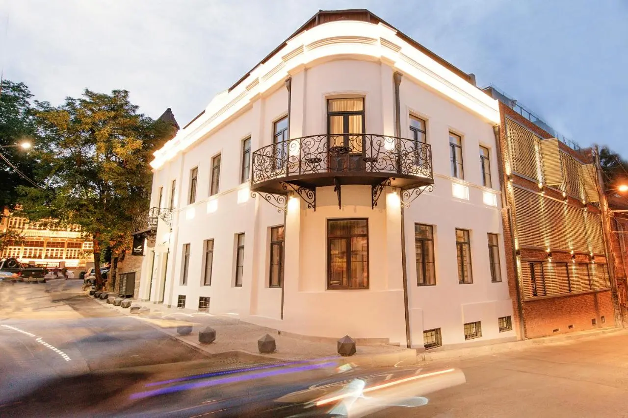 STROFI Boutique Hotel