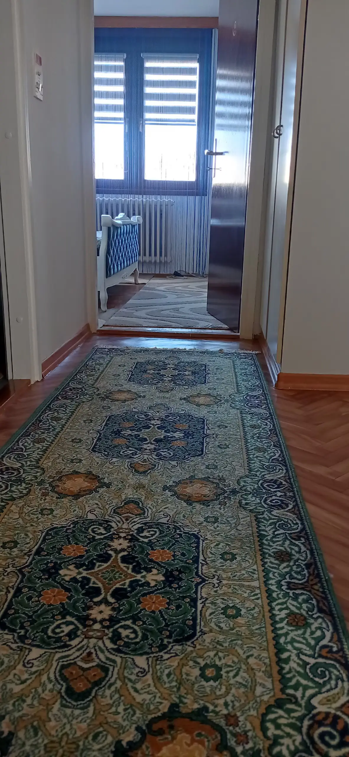 Apartment Dobrinja 2 center near the airport.